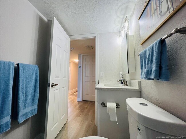 Foto del edificio - 7380 S Ocean Dr
