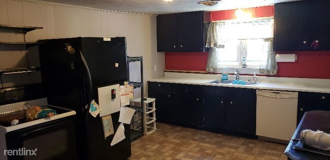 Building Photo - 2 br, 1 bath House - 305 Orange St