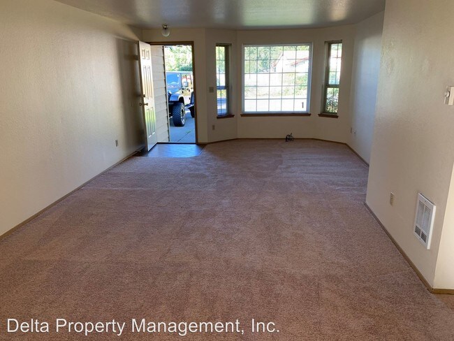 Foto del edificio - 8525 44th Dr NE