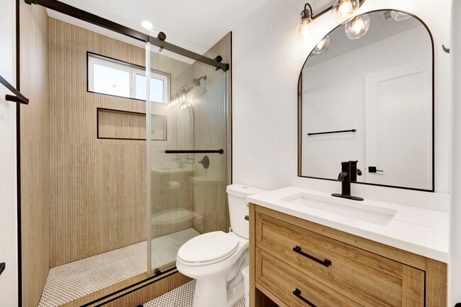 Foto del edificio - 2206 N Brighton St