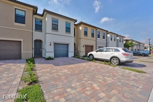 Foto del edificio - 3 br, 2.5 bath House - 8632 Escue St