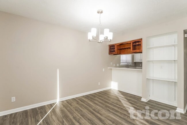 Building Photo - 5208 Territorial Rd NW