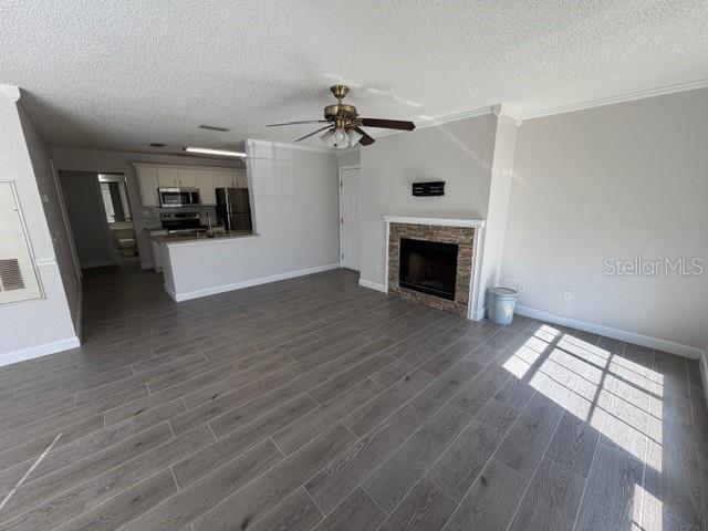 Foto del edificio - 940 Framlingham Ct