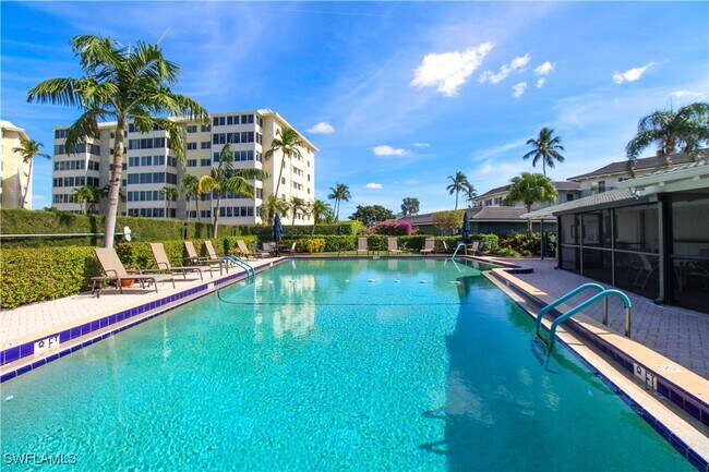 Foto del edificio - 3400 Gulf Shore Blvd N