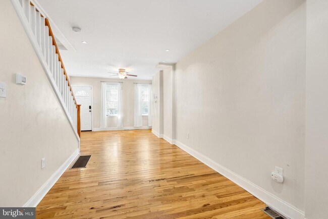 Foto del edificio - 1615 Cadwallader St