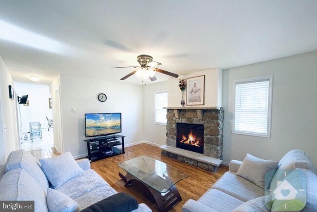 Foto del edificio - 146 Hunter Ln