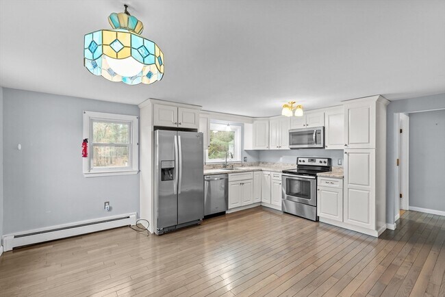 Foto del edificio - 323 Flagg St