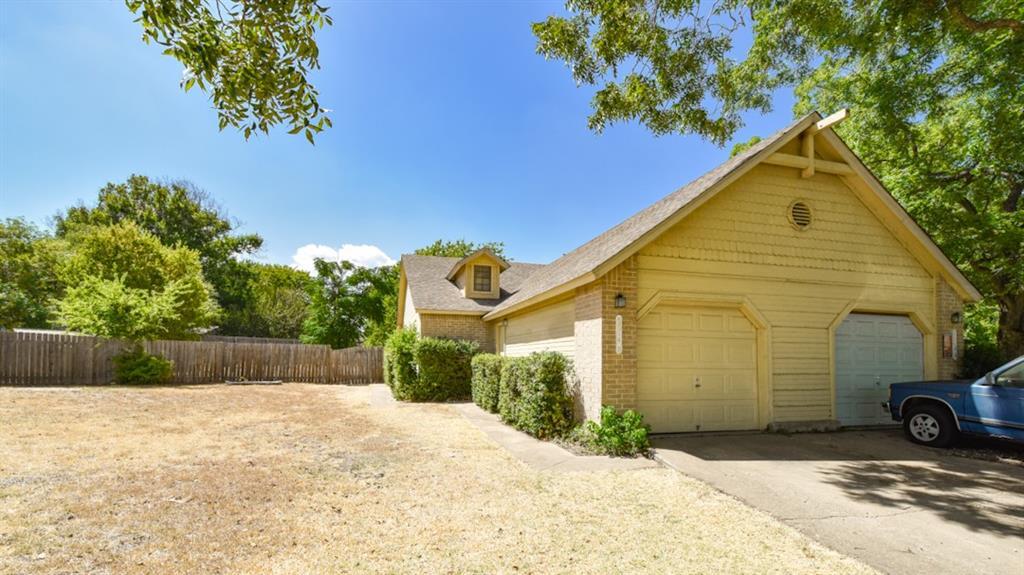 8814A Springmail Cir, Austin, TX 78729 Townhome Rentals in Austin TX