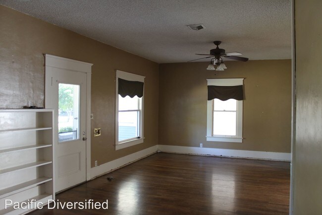 Foto del edificio - 3 br, 1 bath House - 635 South Euclid Avenue