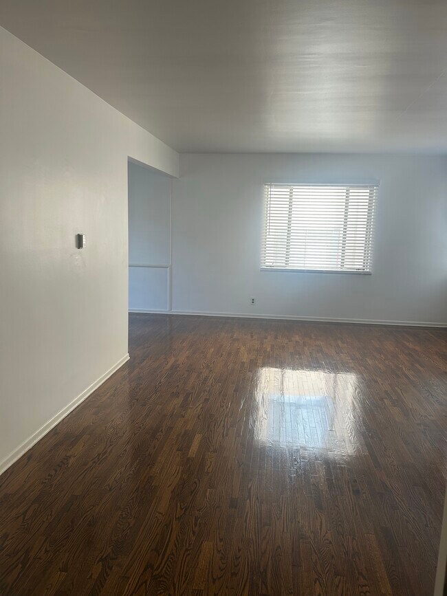 Foto del edificio - 1324 14th St