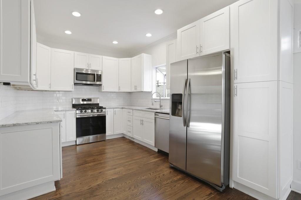 Foto principal - 1022 Greenwood Ave NE