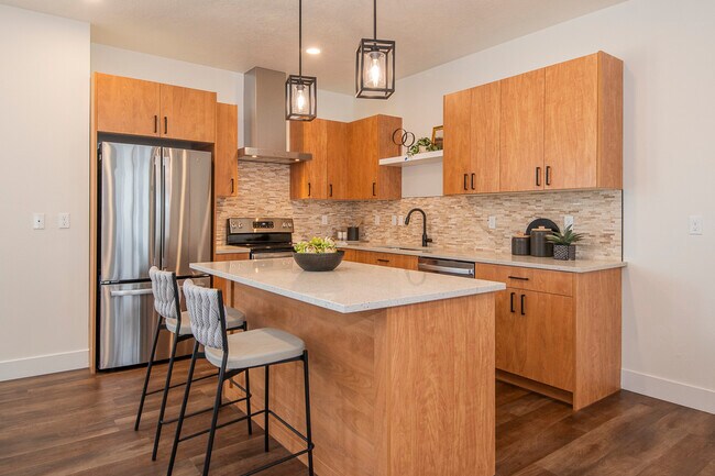 Building Photo - 479 E Violets Cv Ln