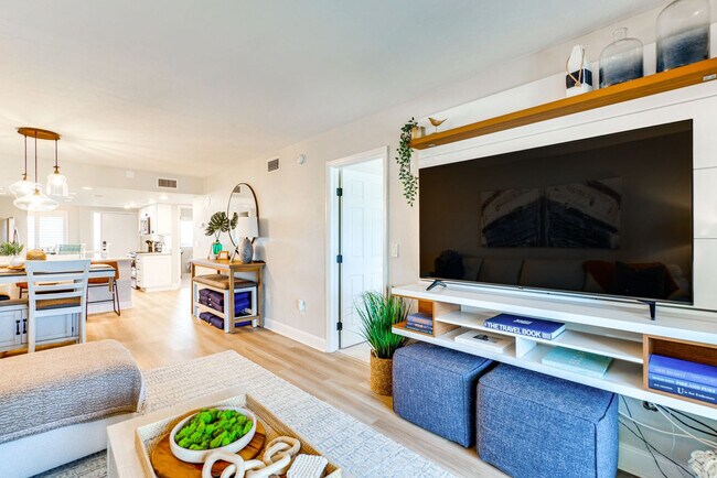 Foto del edificio - 4263 Bay Beach Ln