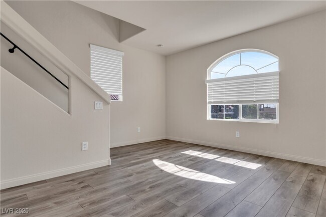 Foto del edificio - 10073 Icicle Rdg Ct