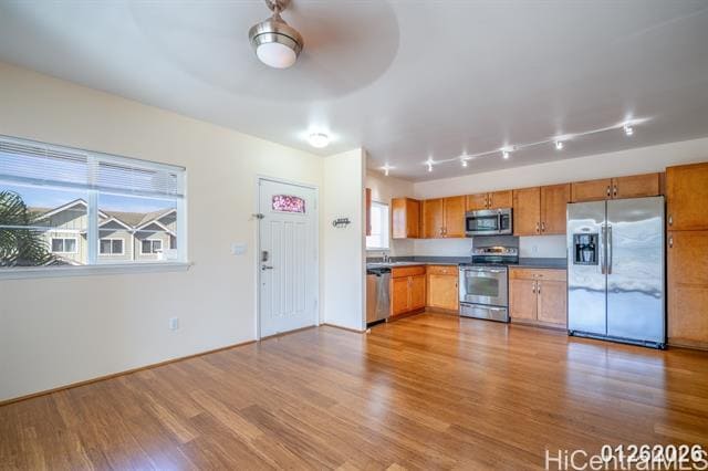 Building Photo - 1122 Kukulu St