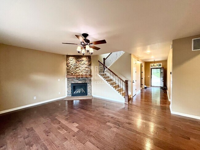 Foto del edificio - 6305 Walnut Grove St