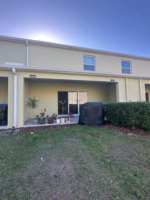 Foto del edificio - 12423 Bowes Branch Rd