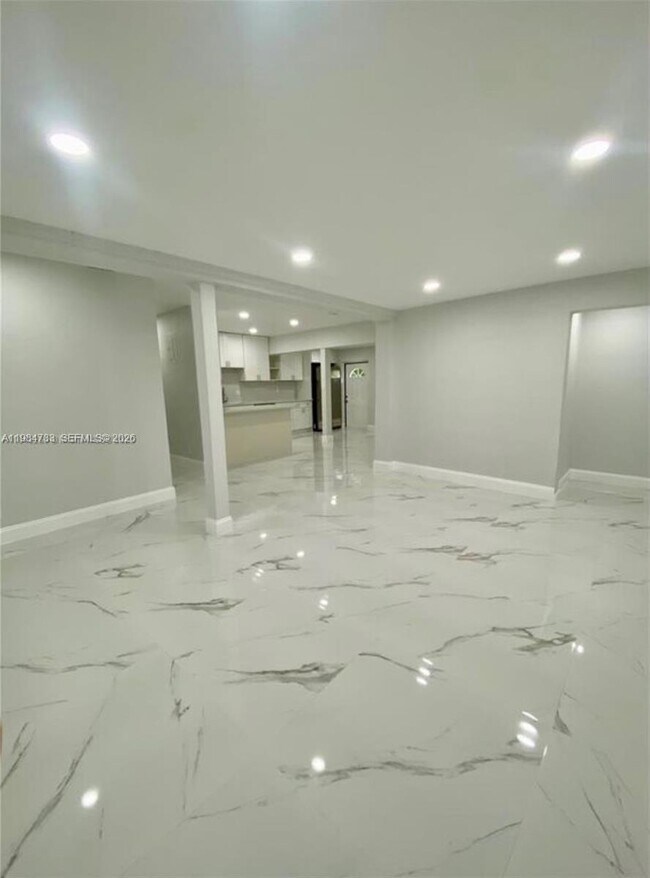 Foto del edificio - 1244 NW 1st Ave