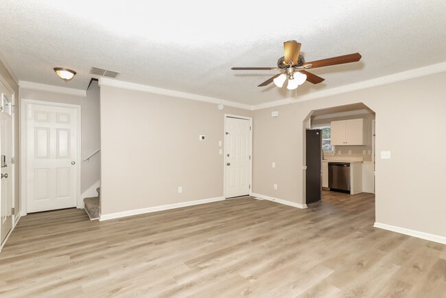 Building Photo - 36 Villa Rosa Ct