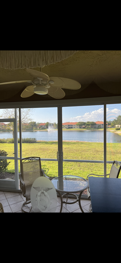 Wall to wall sliding doors on Lanai - 2655 Creek Ln