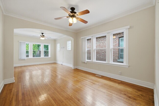 Foto del edificio - 2240 Highland Ave