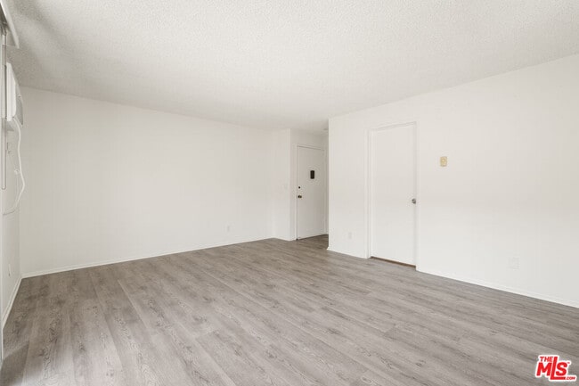 Foto del edificio - 1457 Butler Ave