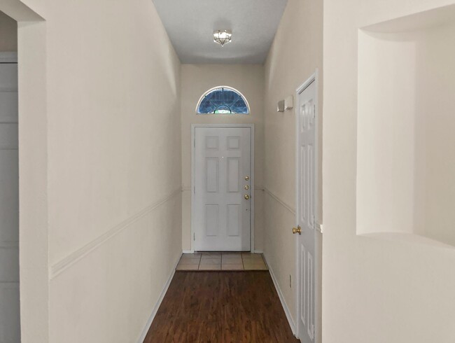 Foto del edificio - Charming 4-Bedroom Home in Mansfield ISD!