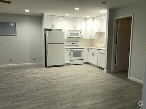 Building Photo - 11 Crossings Cir