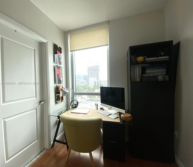 Building Photo - 333 NE 24th St