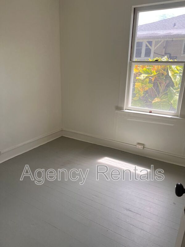 Building Photo - 2635 Oahu Ave