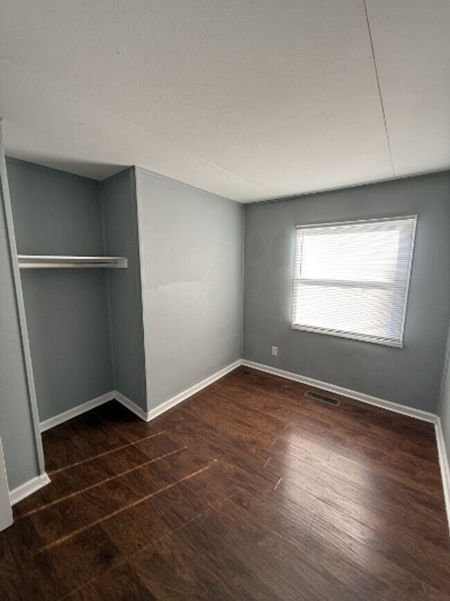 Foto del edificio - Accepting Housing Voucher! 3 Bed 1 Bath!