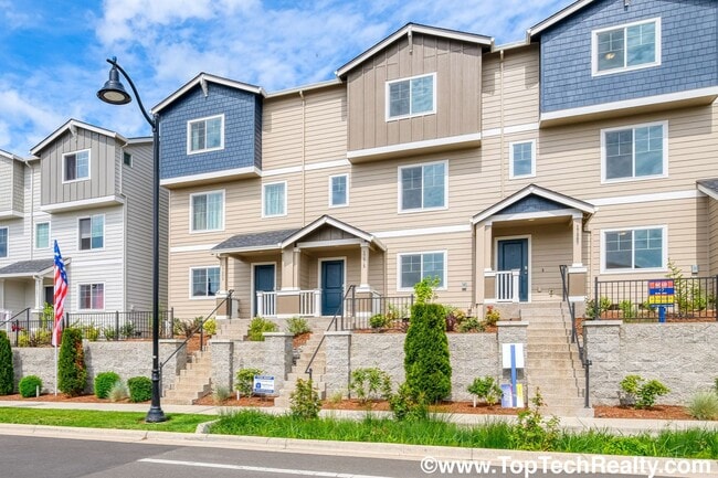 Building Photo - Beautiful North Bethany 3BR 2.5BA Townhome! Great Location, A+Schools!