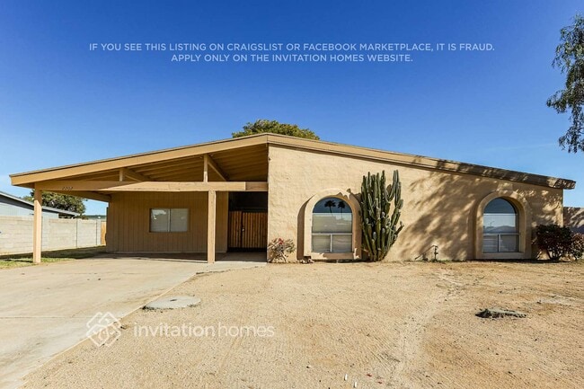 Building Photo - 2202 W Charleston Ave