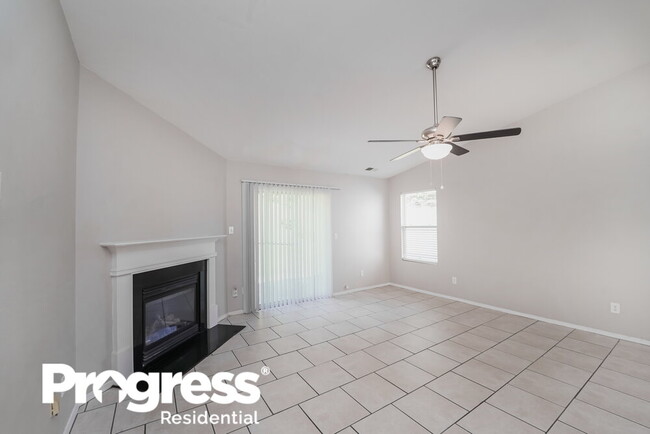 Foto del edificio - 9223 Swallowtail Ln