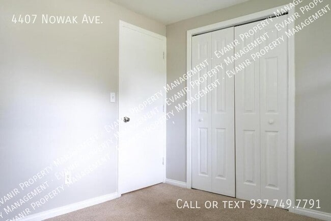 Building Photo - 4407 Nowak Ave