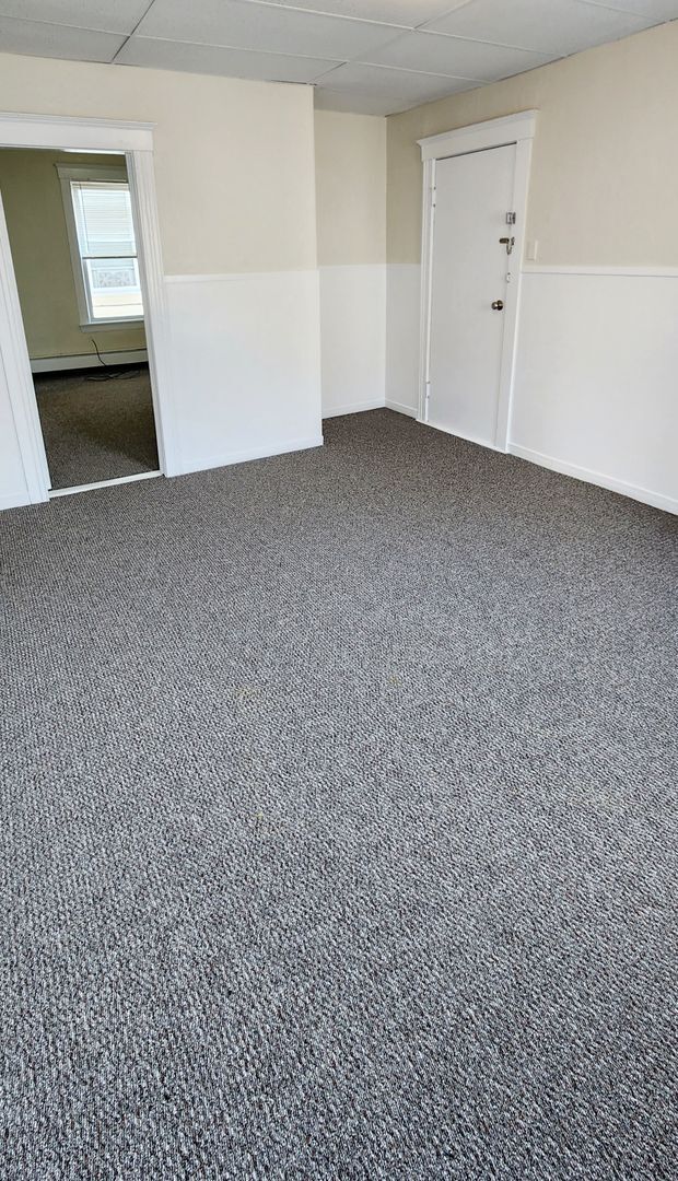 Building Photo - 436 School St