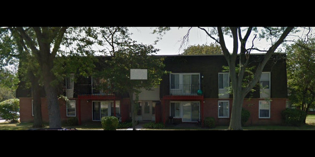 Building Photo - 361 Bancroft Ct