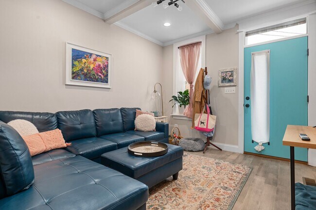 Foto del edificio - Bright & Immaculate 2 Bed · 3 Bath