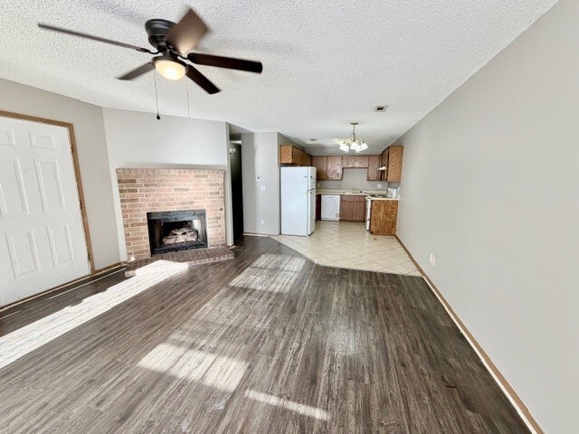 Building Photo - 1317 N Boxley Ave