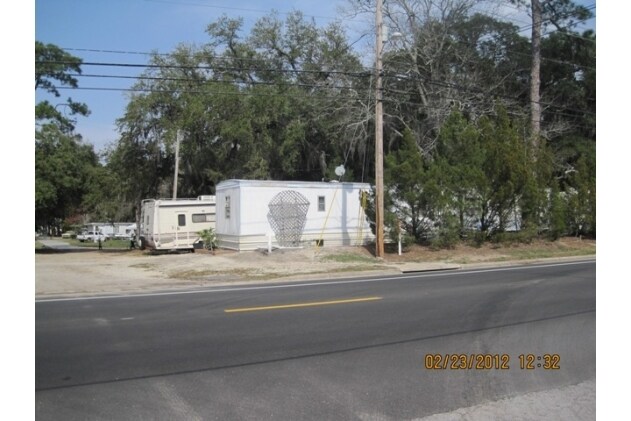 Building Photo - Anchorage Mobile Home Park