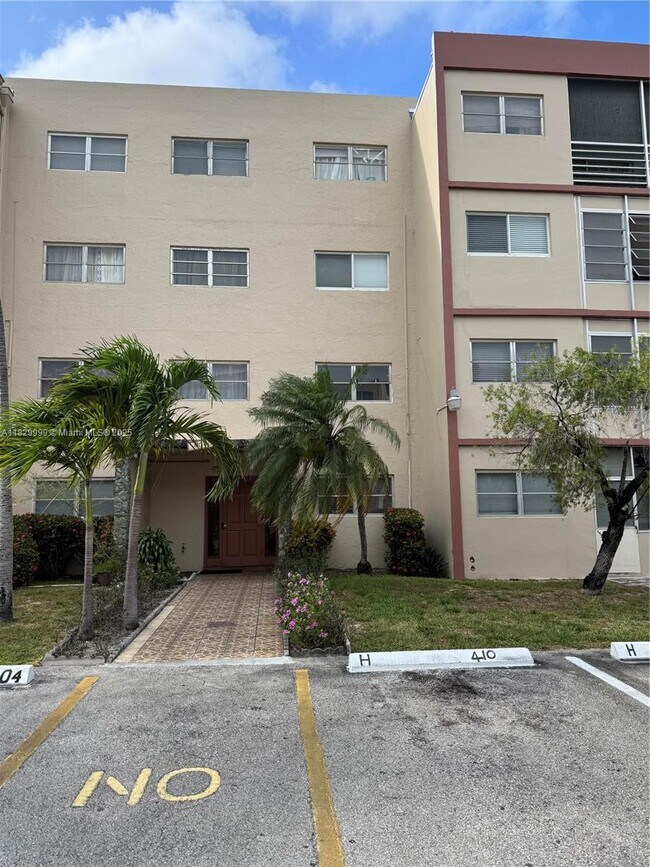 Foto del edificio - 4046 NW 19th St
