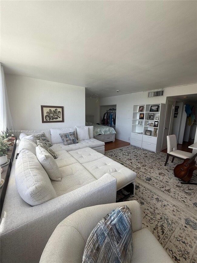 Foto del edificio - 1200 West Ave