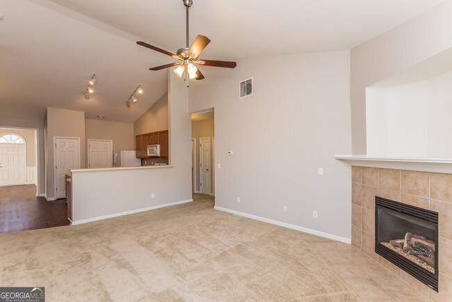 Building Photo - 152 Mill Creek Dr