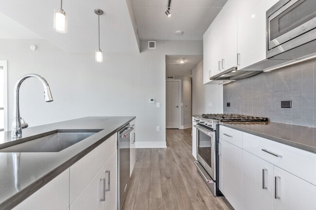 Building Photo - 88 V St SW