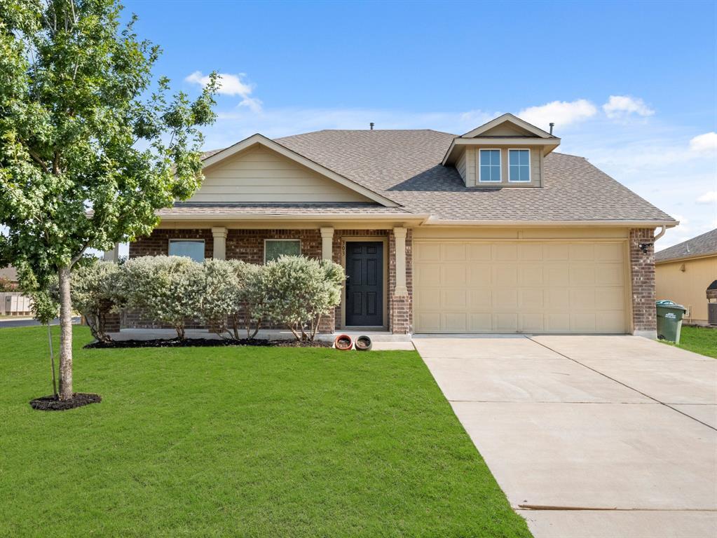 Foto principal - 303 Camellia Dr