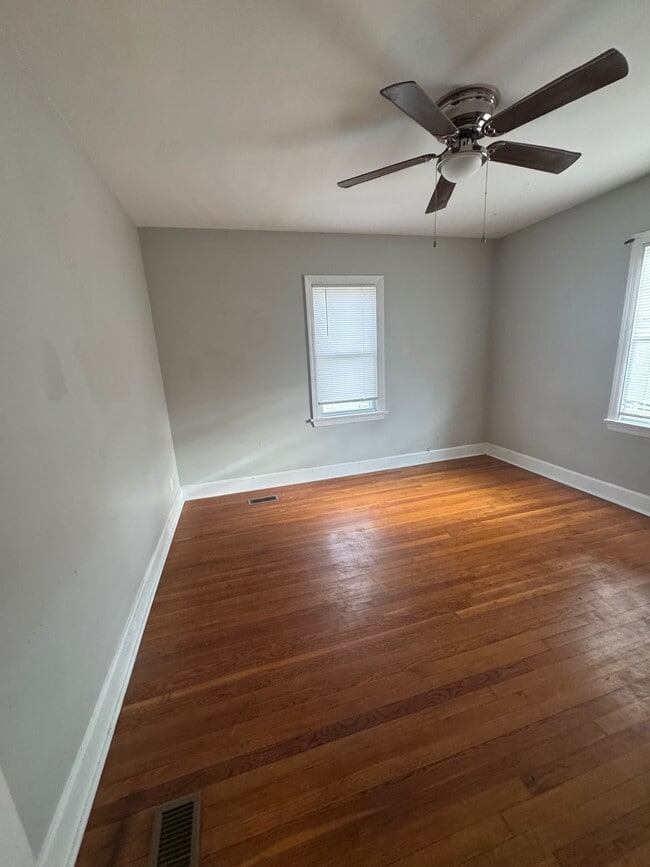 Foto del edificio - 231 S Highland St