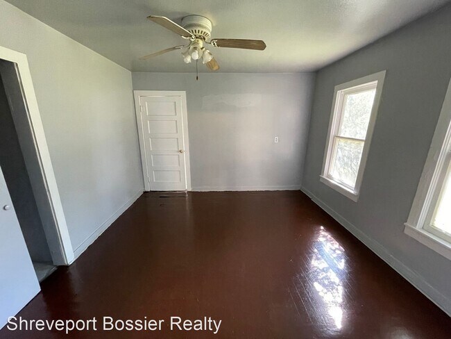 Building Photo - 2 br, 1 bath House - 3015 Catherine