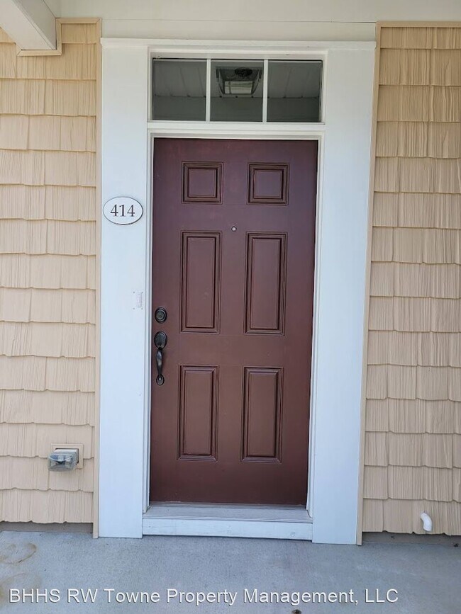 Building Photo - 3 br, 2.5 bath House - 414 Kempston Landing