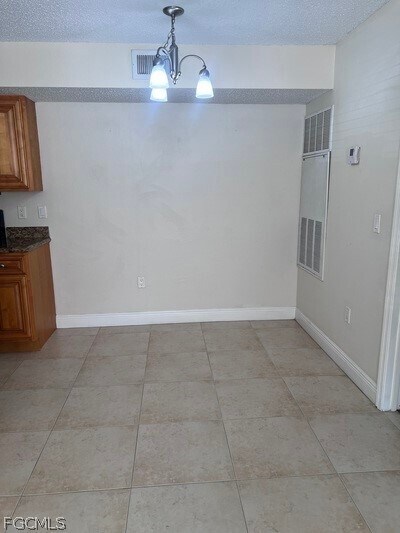 Foto del edificio - 12571 Equestrian Cir