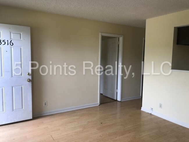 Building Photo - 3516 Slate Dr